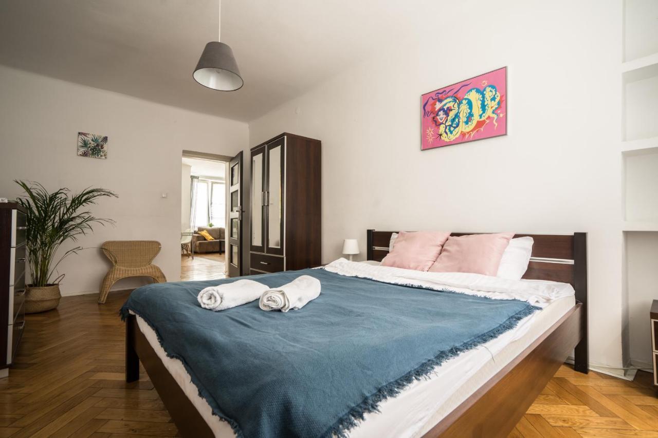 Oomph Warsaw Modern Apartment Near Nowy Swiat Luaran gambar